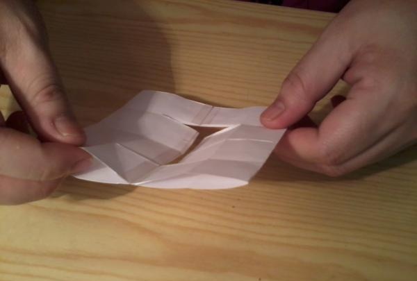 Küp - kağıttan bir transformatör
