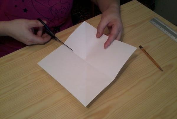 Kocka - transformator od papira