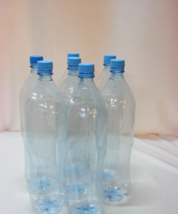 πλαστικά μπουκάλια