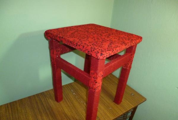 elegant stool will attract attention