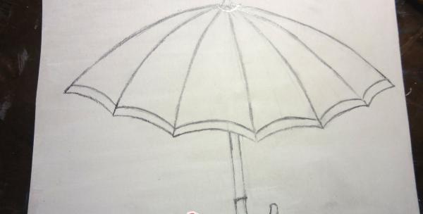 Desenați o schiță a unei umbrele