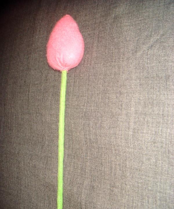 zrobić dwa różowe tulipany