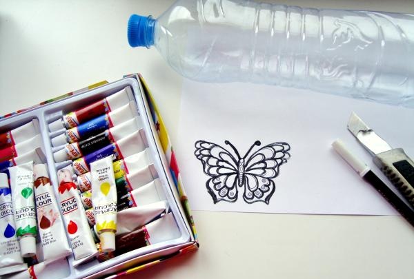 Farvet glas sommerfugl