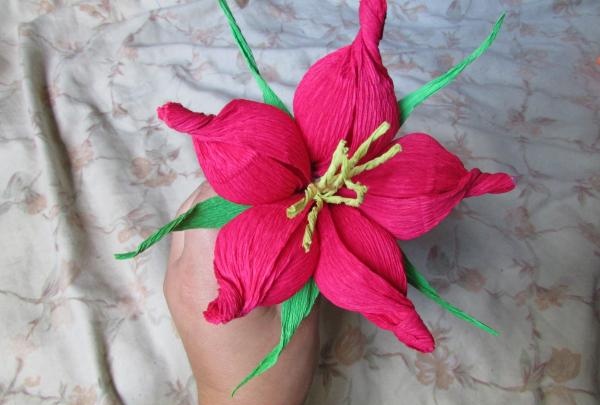 fleur de papier ondulé
