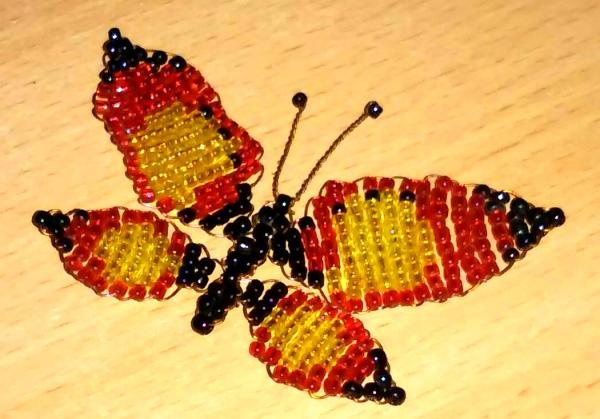 Панелни пеперуди от мъниста