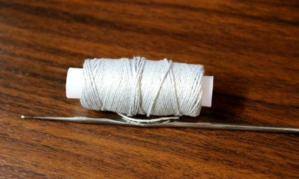 Kaip papuošti megztinį nėriniais