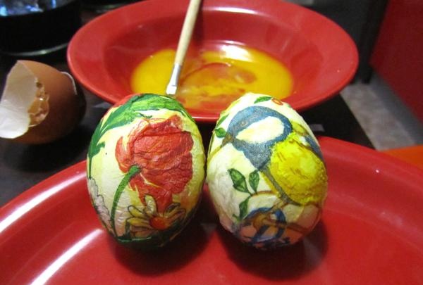 Huevos de Pascua Decoupage