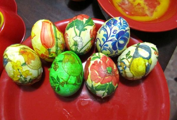 Telur Paskah Decoupage