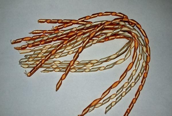 Сатенена панделка за коса на медузи