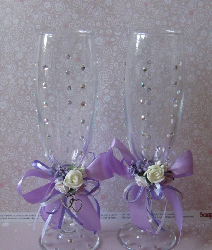 Esküvői poharak lila színű