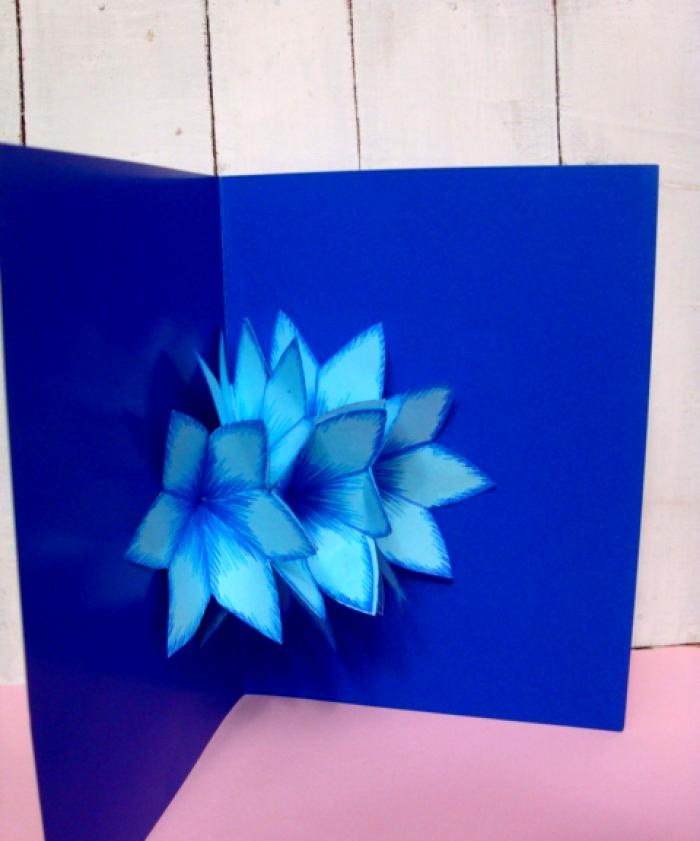 Kad 3D dengan bunga