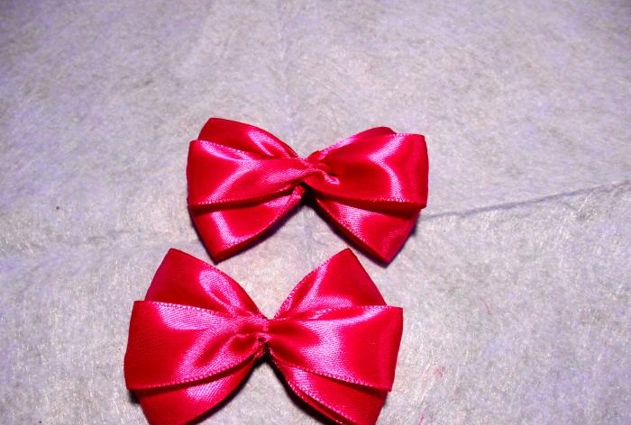 Bright bow with flower for hair