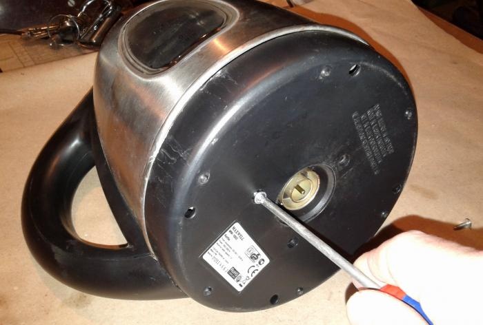 Ang pagkumpuni ng electric electric kettle