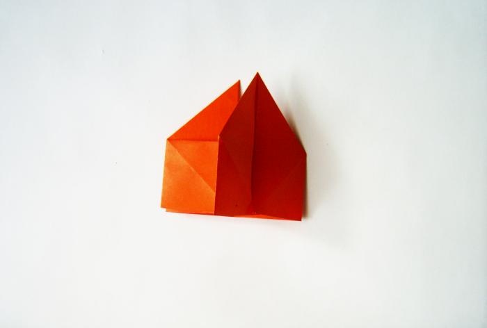 Cutie de hârtie Origami în formă de pisică