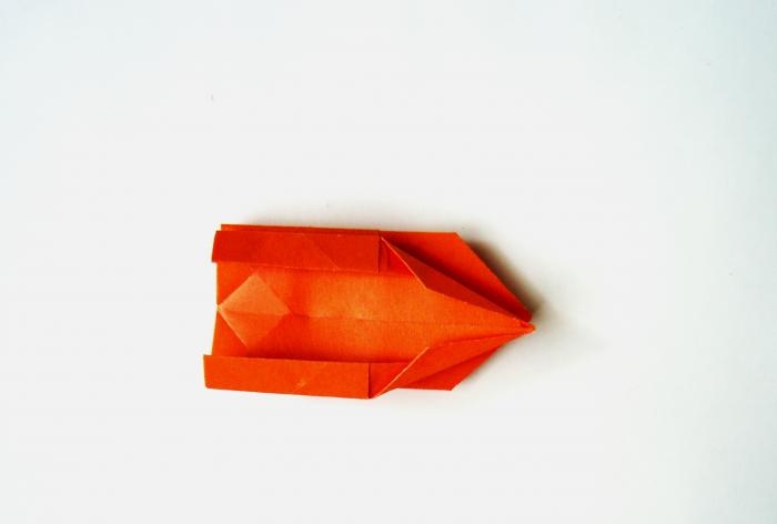 Оригами хартиена кутия във формата на котка