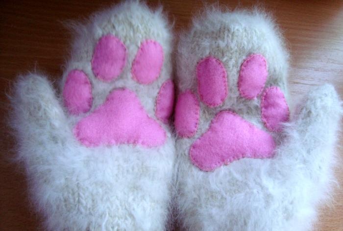 Котешки крака от декор за ръкавици