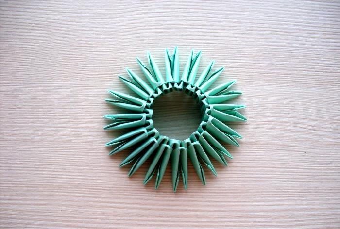 Modulārais Origami kaktuss