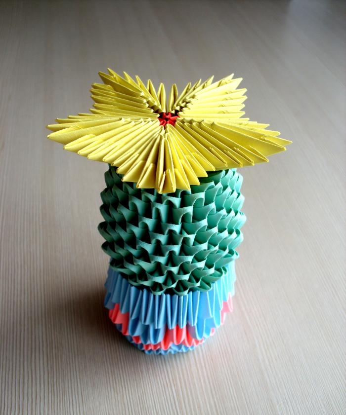 Modulinis origami kaktusas
