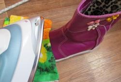 Způsob, jak zvětšit velikost kožené boty