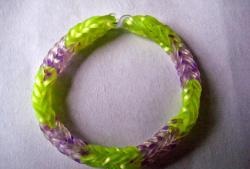 Volume bracelet made of elastic bands