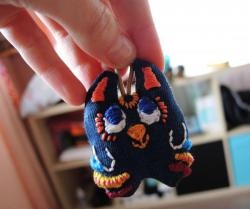 Animal keychain with embroidery
