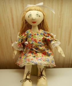 Как да шиете текстилна кукла на етапи