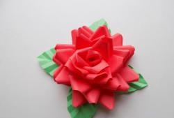 How to make a rose out of paper
