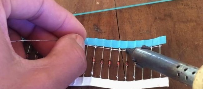 DIY baterie z diod