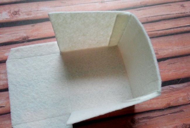 Dárková krabička z plsti