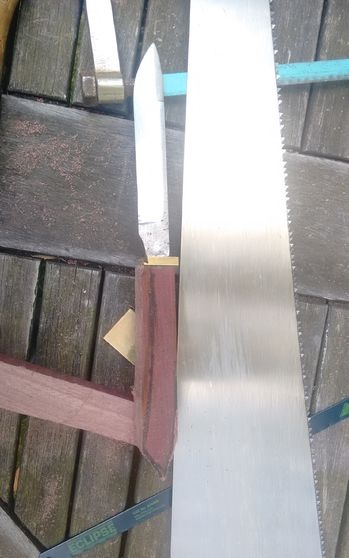 Jednoduchý nůž na pilníky