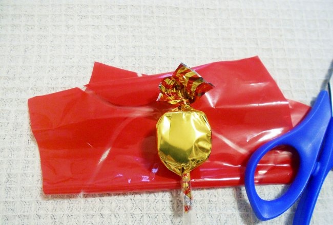 Букет от бонбони във формата на сърце