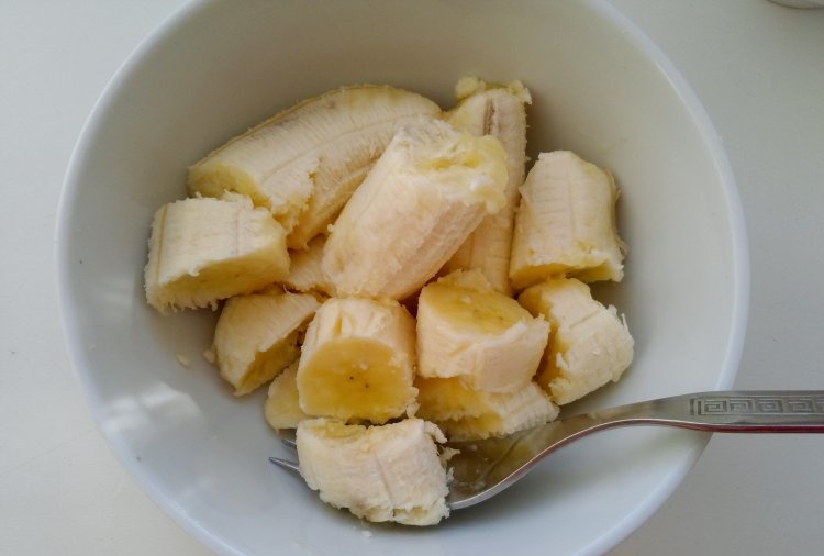 Funkcionālas un vienkāršas banānu pankūkas bez miltiem un piena