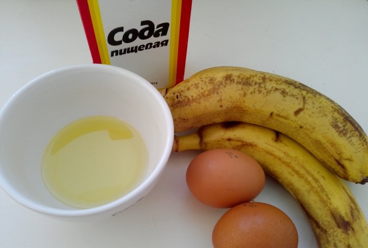 Funkcionālas un vienkāršas banānu pankūkas bez miltiem un piena