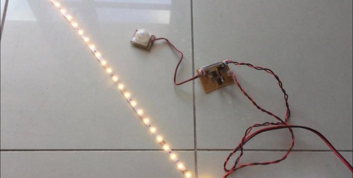 Đèn nền LED tự động với cảm biến chuyển động