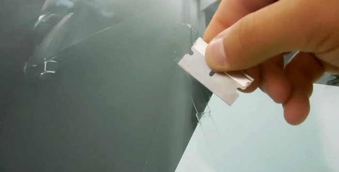 Hur man stänger en spricka på en bil vindruta