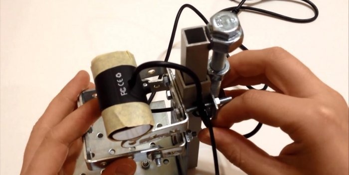 Kuinka tehdä digitaalinen mikroskooppi