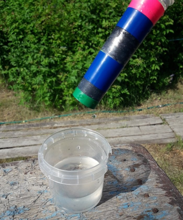 Medžio anglies filtras plastikiniam buteliui