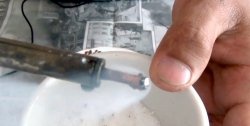 Como limpar instantaneamente uma ponta de ferro de solda