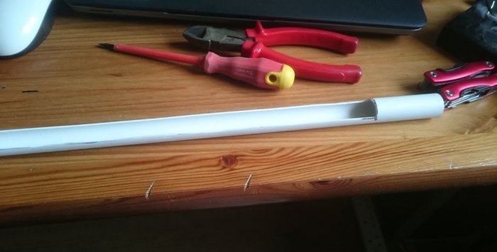 Lampada a tubo LED semplice