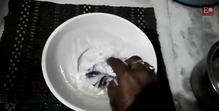 Hur du rengör tvättmaskinen från skala och smuts med läsk och vinäger