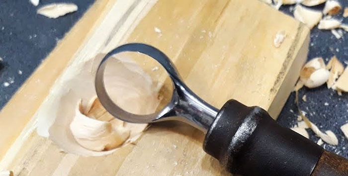 Fremstilling af en træskærer fra en skruenøgle
