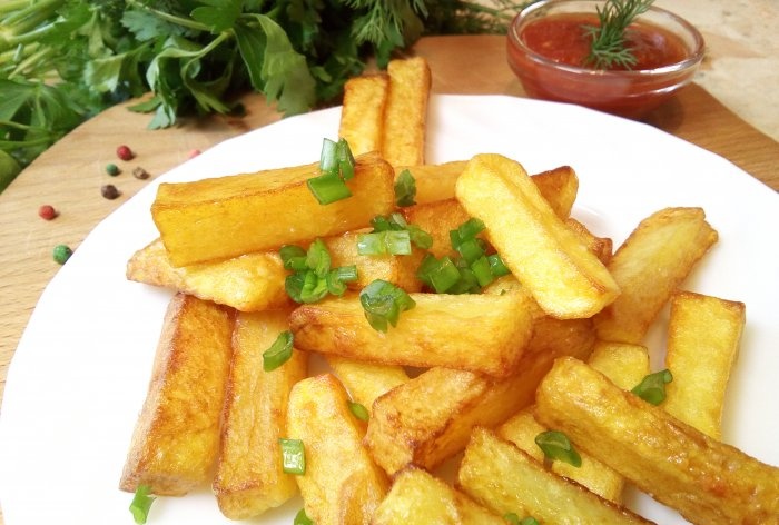 Como fritar batatas crocantes de forma simples e rápida