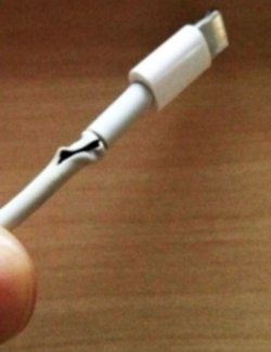 Cum să protejați cablul de încărcare pentru iPhone