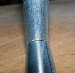 Cum se face o șa pentru o țeavă la un unghi de 90 de grade