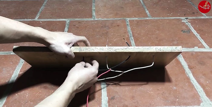 Com fer una trampa elèctrica de 12 volts per a ratolins i rates