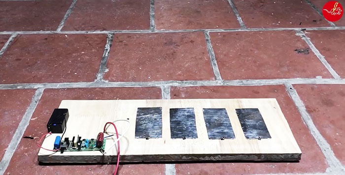 Jak zrobić pułapkę elektryczną 12 V dla myszy i szczurów