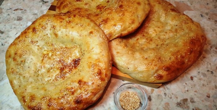 Usbekisk tortilla i ovnen, fra tandoor.