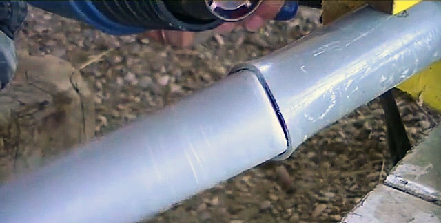 Kaip sujungti PVC vamzdžius be jungties