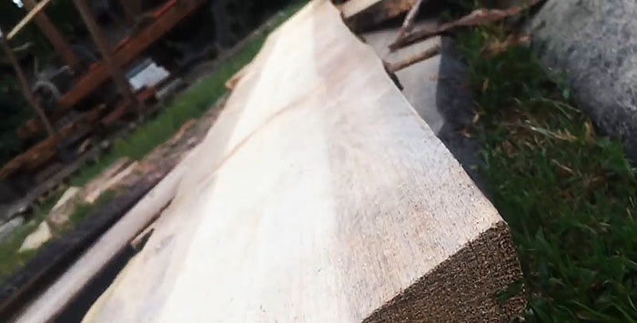 Hur man gör ett sågverk från improviserade material