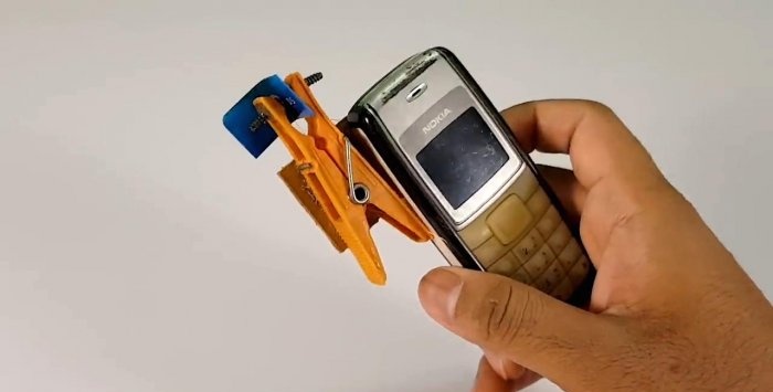 Najjednoduchší GSM alarm zo starého telefónu